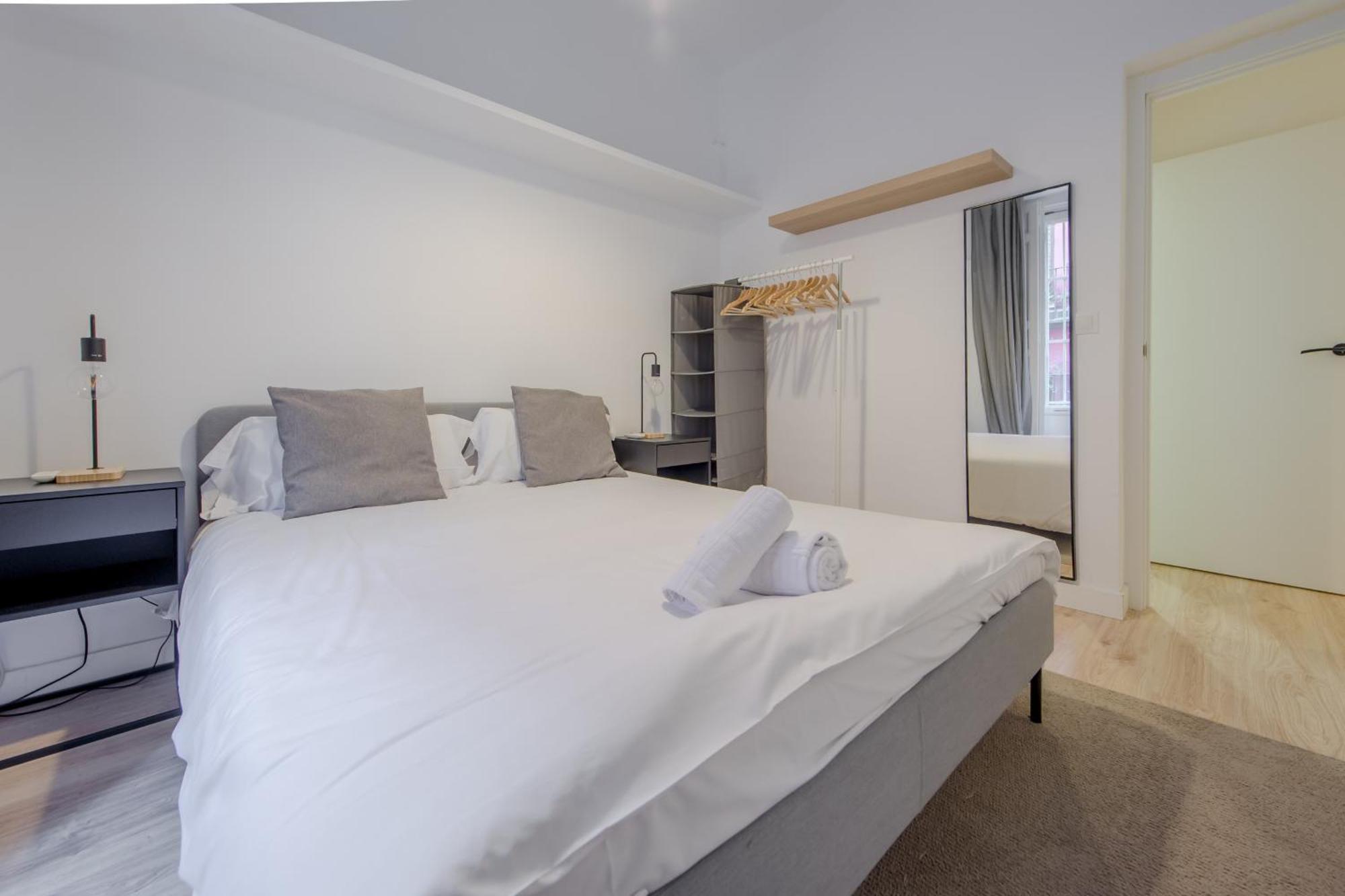 Premium Apt Para 9Pax En Calle Olmo - Centro De Madrid E1 外观 照片